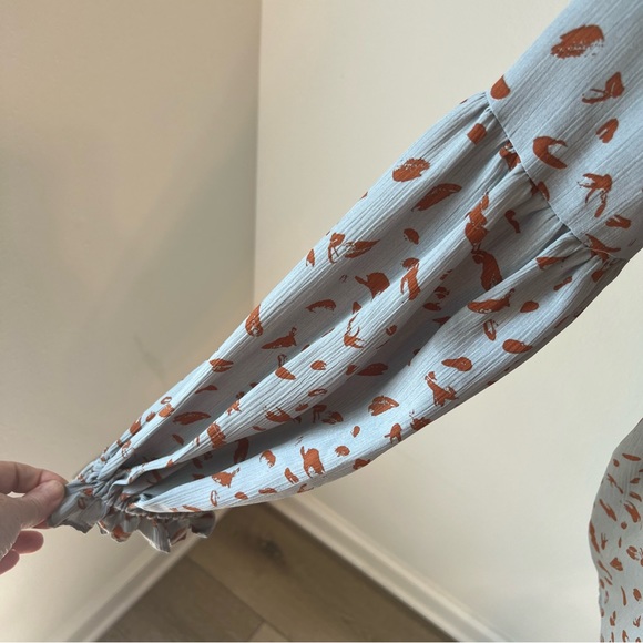 Entro Blue Animal Print Long Sleeve Blouse - Picture 7 of 15